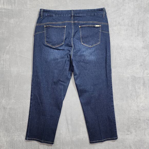 Chico's Jeans The So Lifting Crop Size 2.5 Dark Wash US Size 14 - Picture 2 of 9